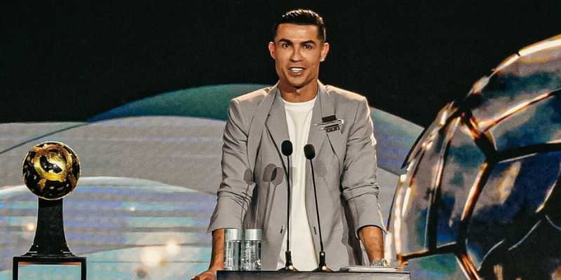 Giới thiệu chung về tiểu sử Ronaldo Giới thiệu chung về tiểu sử Ronaldo